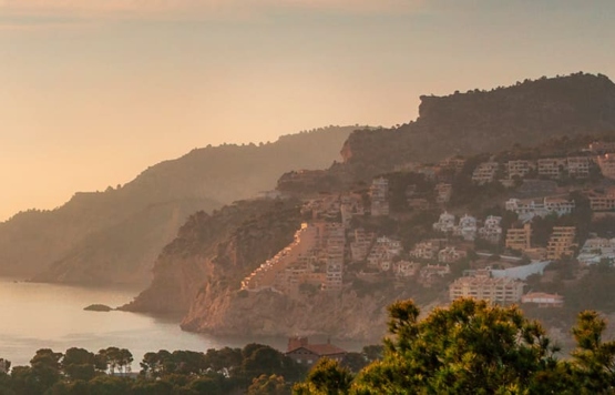 header insiders guide to home insurance when buying a luxury property in spain 1 1